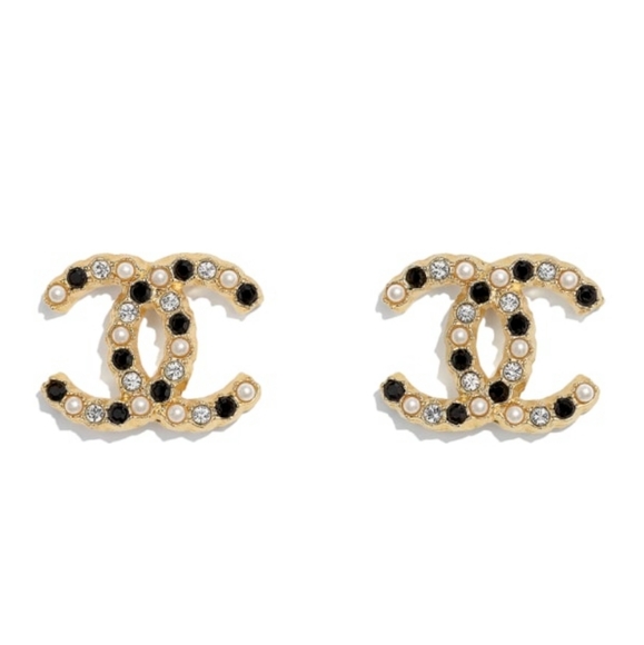 CHANEL Jewelry - *SOLD*CHANEL 2021 COLLECTION EARRINGS-BRAND NEW!!